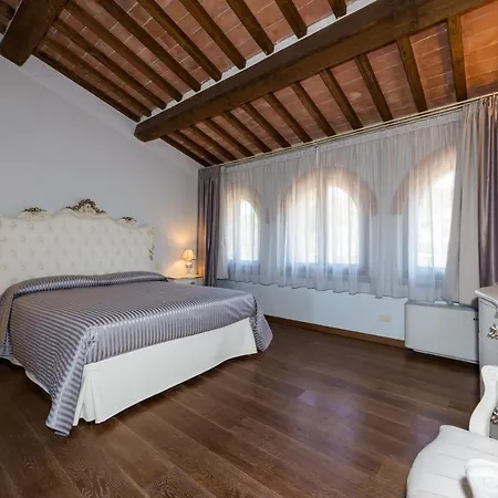 Pieve Confini Sleeps 14 Pool Air Con Wifi Villa *