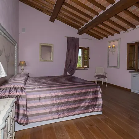 Pieve Confini Sleeps 14 Pool Air Con Wifi فيلة تورو سول تراسيمينو